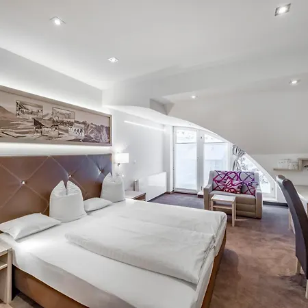 Garni Christine 4* Ischgl